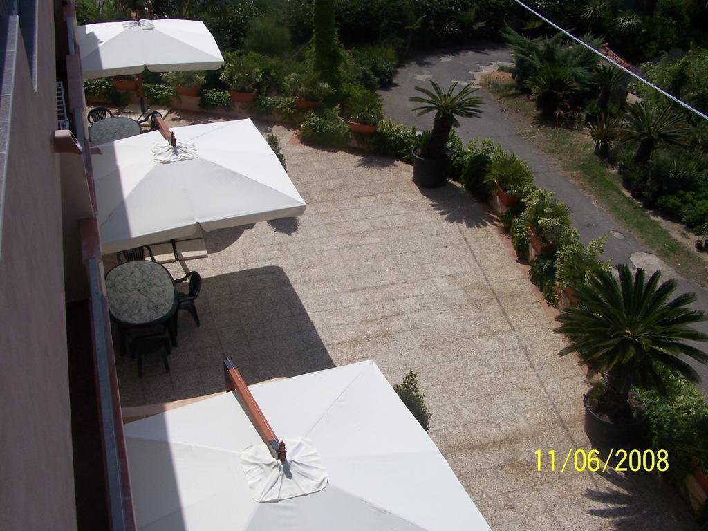 Residence Floritalia - Ricarica Auto Elettriche Santa Domenica  Oda fotoğraf
